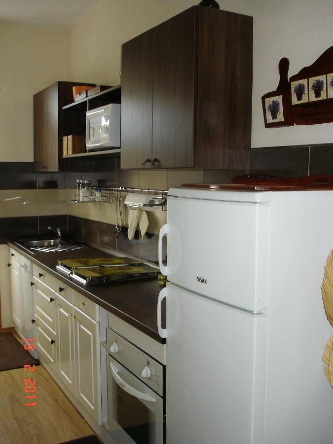 Apartments By The Sea Blace, Neretva Delta - Usce Neretve - 16068 Eksteriør billede